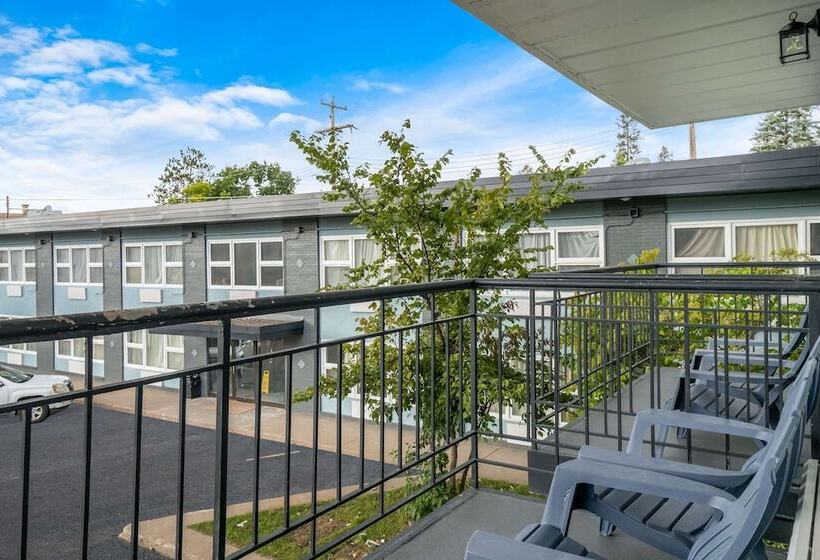 스탠다드 룸 더블 침대 2개, Clarion Pointe Rhinelander Downtown