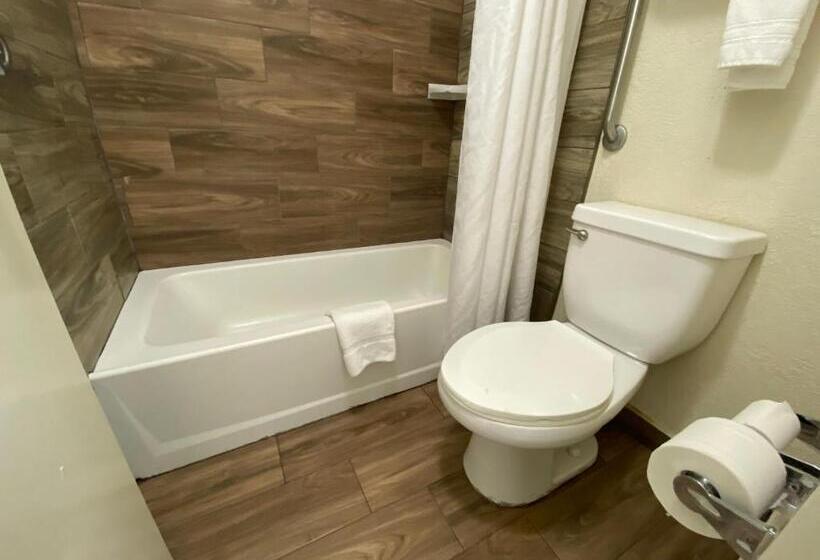 חדר סטנדרט עם מיטת קינג, Super 8 By Wyndham El Paso Airport