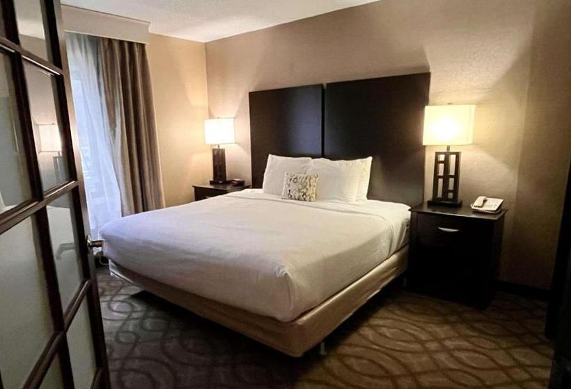 장애인을 위한 스위트, Best Western Okemos/east Lansing Hotel & Suites