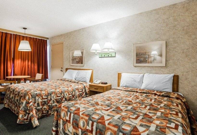 Номер Стандарт 2 Двуспальные Кровати, Econo Lodge Jefferson City