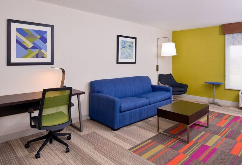 身障者適用スイートルーム, Holiday Inn Express & Suites   Shreveport   Downtown, An Ihg
