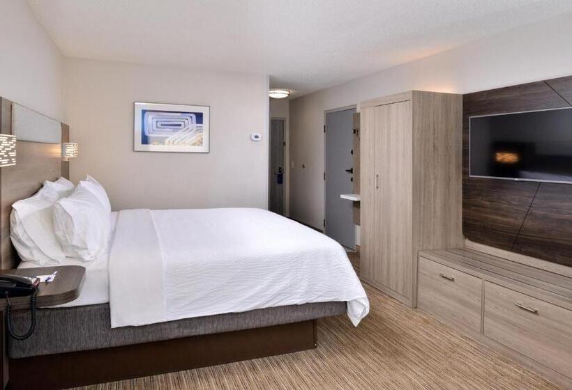 带大床的标准间, Holiday Inn Express Winston Salem Medical Ctr Area