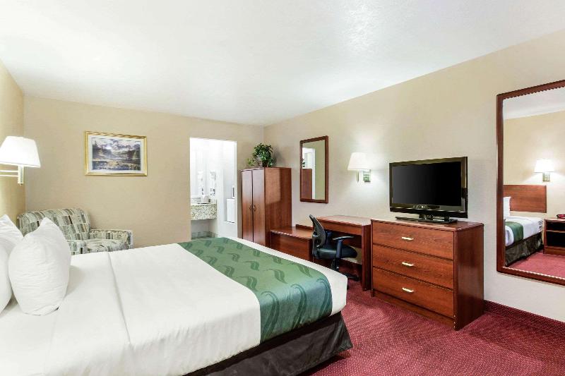 اتاق استاندارد با تخت بزرگ, Quality Inn Cedar City   University Area