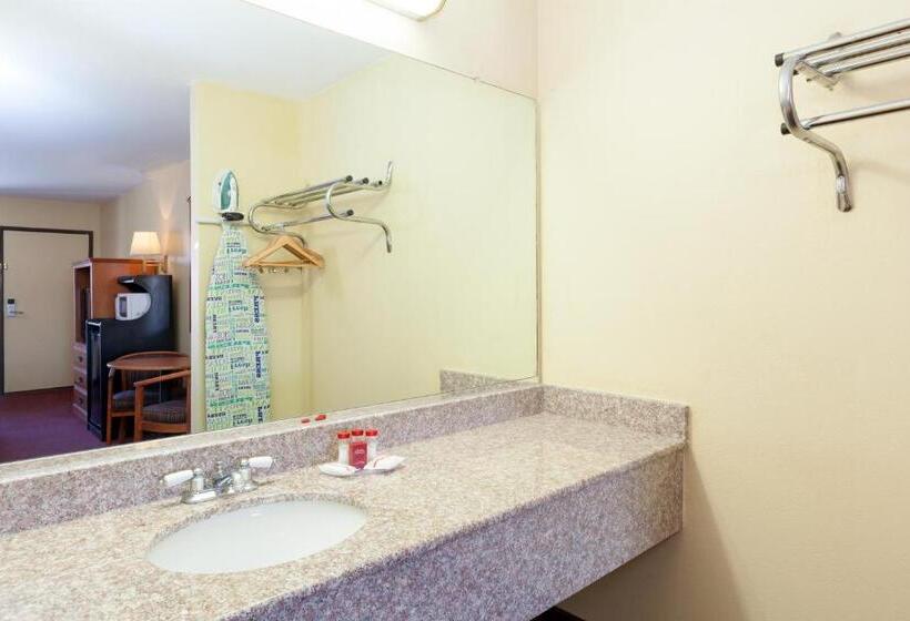 带大床的豪华间, Americas Best Value Inn & Suites Bakersfield Central
