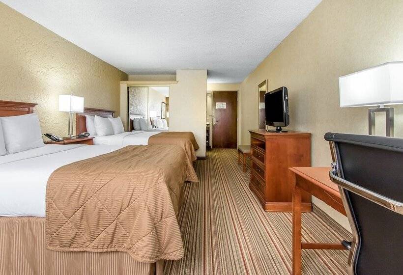 Номер Стандарт 2 Двуспальные Кровати, Clarion Hotel Broken Arrow   Tulsa