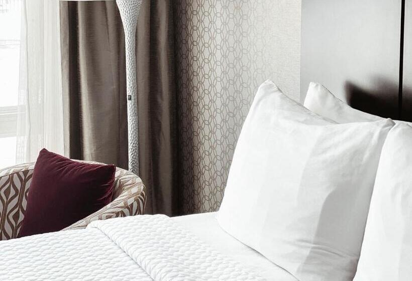 Suite King Size Seng, Crowne Plaza Chicago Sw   Burr Ridge, An Ihg