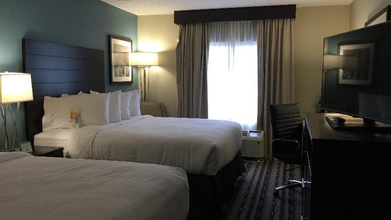 Номер Executive, Holiday Inn Harrisburg East, An Ihg