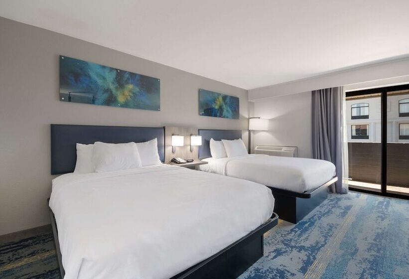 스탠다드 룸 더블 침대 2개, Clarion Pointe Okc Airport