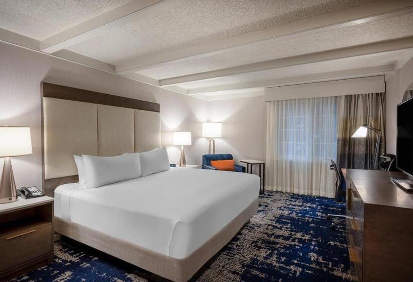 Номер Стандарт Адаптированный для Инвалидов, Crowne Plaza Albany  The Desmond