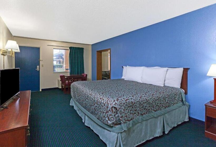 Люкс Кровать Кинг, Days Inn By Wyndham Oklahoma City Fairground