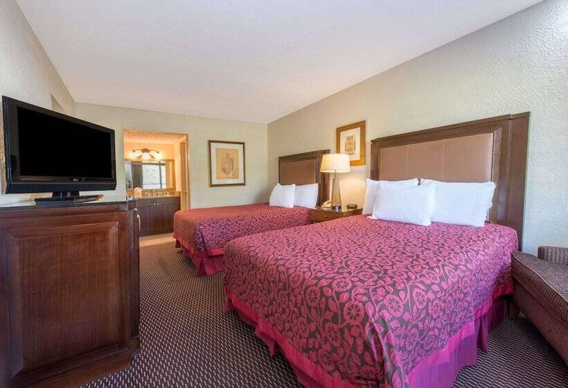 اتاق لوکس, Days Inn & Suites By Wyndham Dayton North