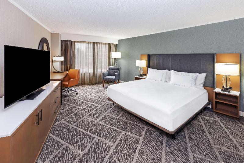 Стандартный Номер Кровать Кинг, Doubletree By Hilton Tulsa   Warren Place