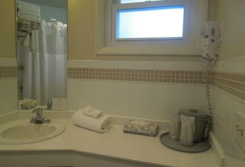 Студия Стандарт, East Hampton House Resort