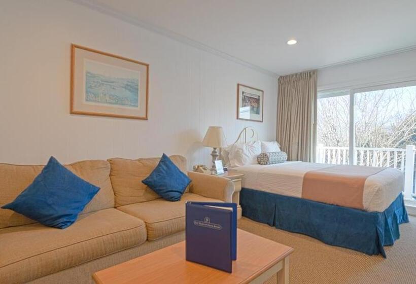 Студия Стандарт, East Hampton House Resort