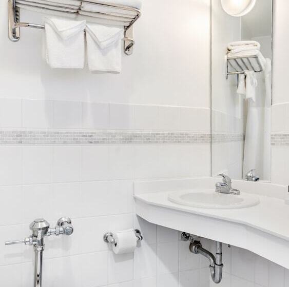 Студия Стандарт, East Hampton House Resort