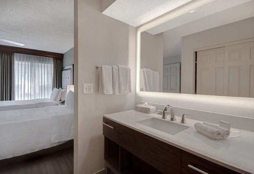 Люкс Премиум, Embassy Suites By Hilton Santa Clara Silicon Valley