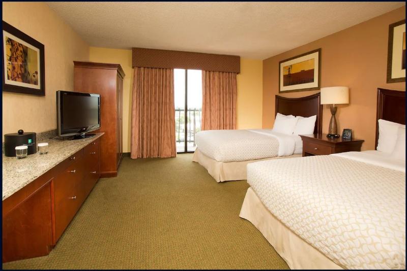 Люкс 2 Спальни, Embassy Suites By Hilton Tulsa I44