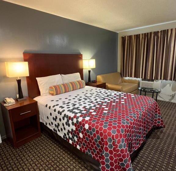Номер Стандарт, Travelers Inn Eugene University