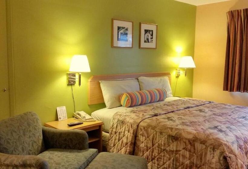 Номер Deluxe Кровать Кинг, Travelers Inn Eugene University