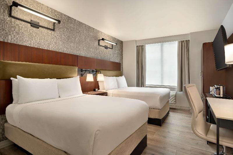 Люкс с Видом, Zachari Dunes On Mandalay Beach, Curio Collection By Hilton