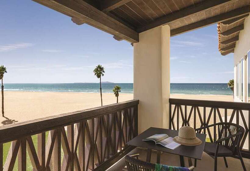 Люкс, Zachari Dunes On Mandalay Beach, Curio Collection By Hilton