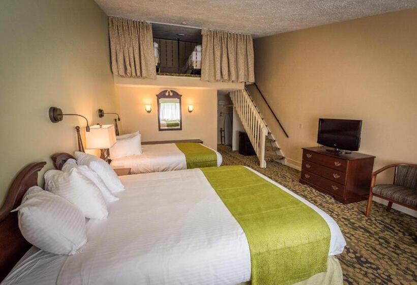 Семейный Номер, Fox Ridge Resort