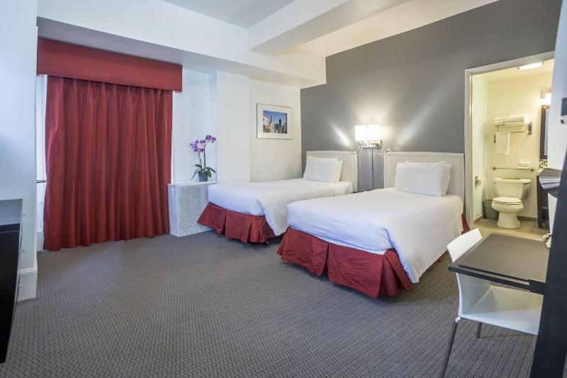 Quarto standard, Grant Plaza