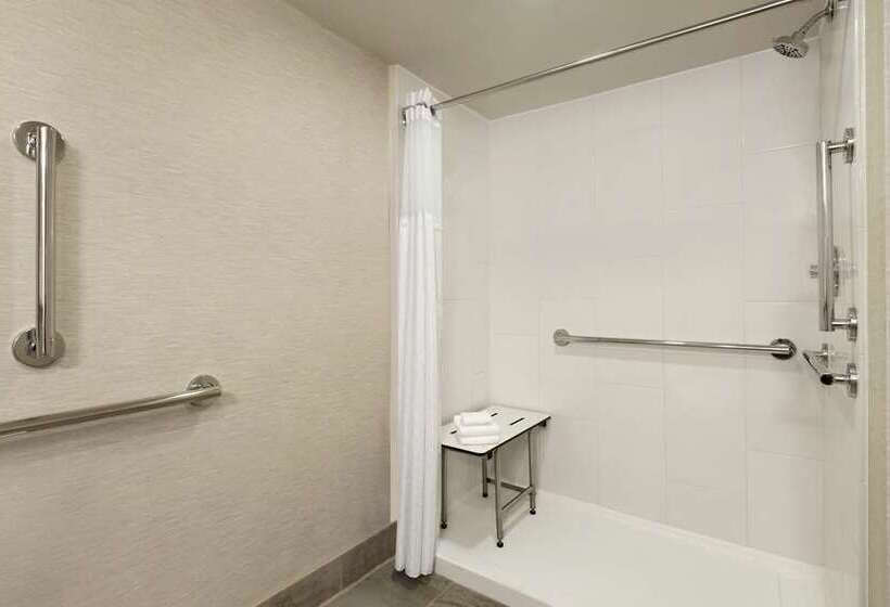 Стандартный Номер Кровать Кинг, Hilton Fort Collins