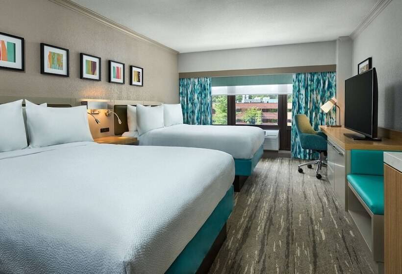Люкс, Hilton Garden Inn Tewksbury Andover