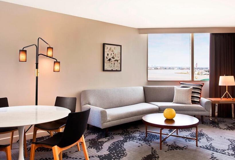 Президентский Люкс, Le Meridien New Orleans