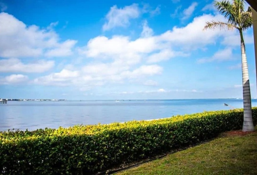 스탠다드 룸 더블 침대 2개, Punta Gorda Waterfront  & Suites