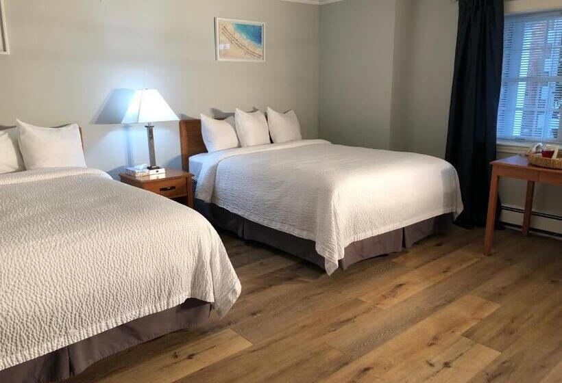 디럭스 룸, Hyannis Inn