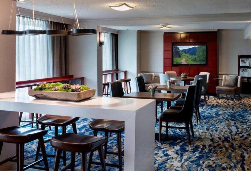스탠다드 룸 더블 침대, Boston Marriott Newton