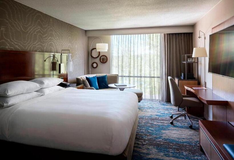 스탠다드 룸 킹사이즈 침대, Boston Marriott Newton