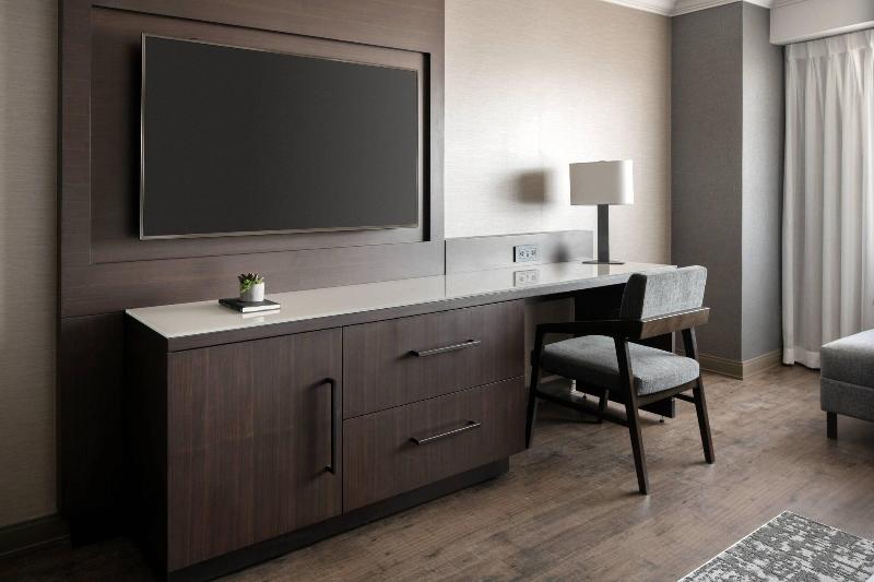 Номер Стандартный с Видом, Monterey Marriott
