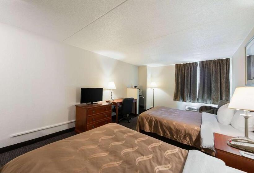 İki Çift Kişilik Yataklı Standart Oda, Quality Inn Bradley Bourbonnais