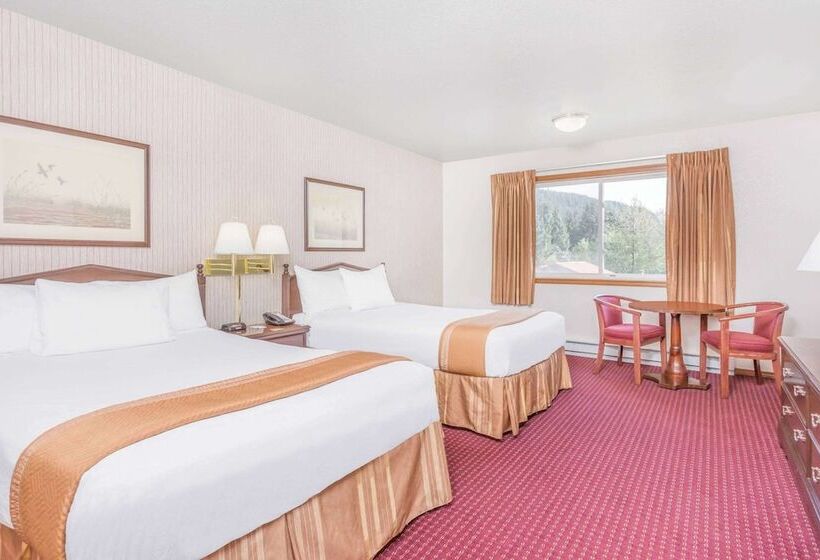 Номер Стандарт 2 Двуспальные Кровати, Travelodge By Wyndham Juneau