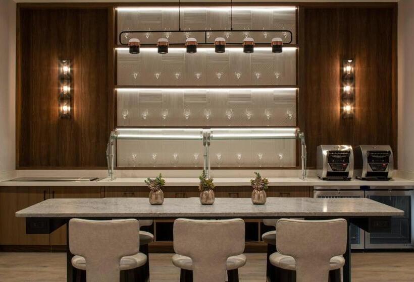 Номер Superior Кровать Кинг, Tysons Corner Marriott