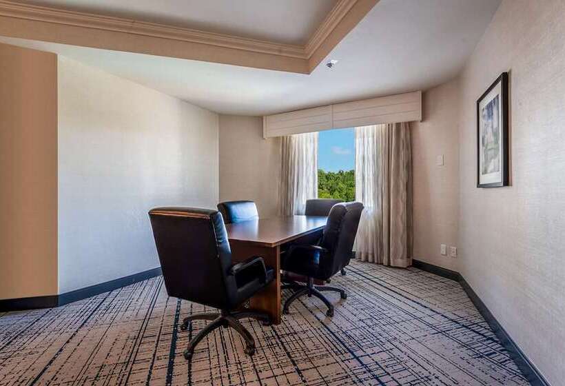 스탠다드 룸, Doubletree By Hilton Huntington