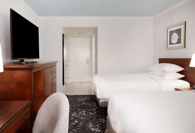 Quarto standard, Hilton Oakland Airport