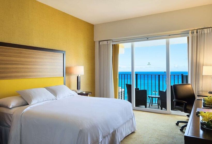 Номер Deluxe Адаптированный для Инвалидов, Hilton Waikiki Beach Resort & Spa