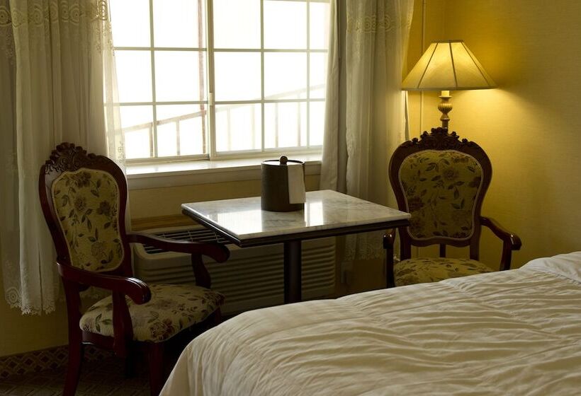Номер Стандарт 2 Двуспальные Кровати, Travelodge By Wyndham Ogallala