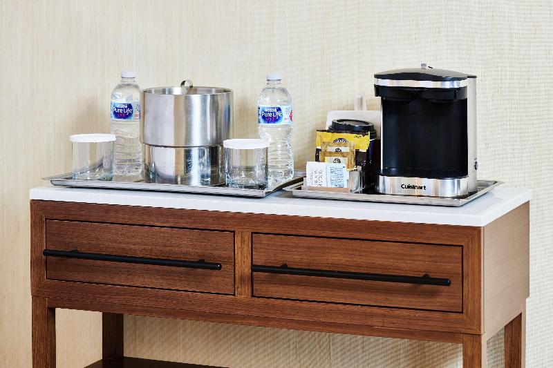 キングサイズベッドのスイートルーム, Doubletree By Hilton Hotel Salt Lake City Airport
