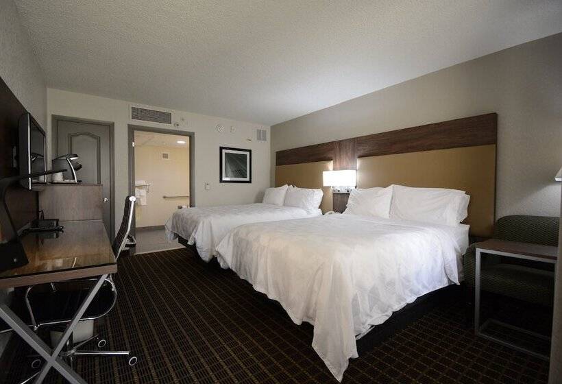 带2个双人床的标准工作室, Holiday Inn Hazlet, An Ihg