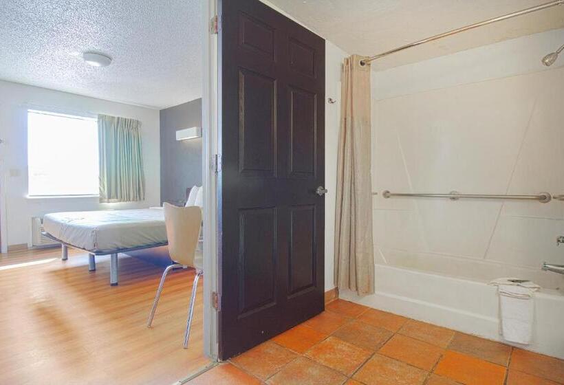 Стандартный Номер Кровать Кинг, Studio 6 Oklahoma City, Ok  Airport
