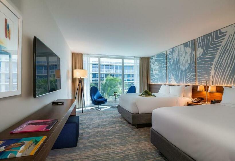 ２ダブルベッドのスタンダードルーム, B Ocean Resort Fort Lauderdale Beach