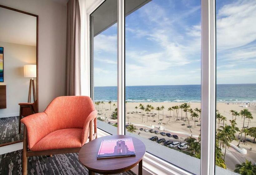 キングサイズベッドのスタンダードルーム, B Ocean Resort Fort Lauderdale Beach