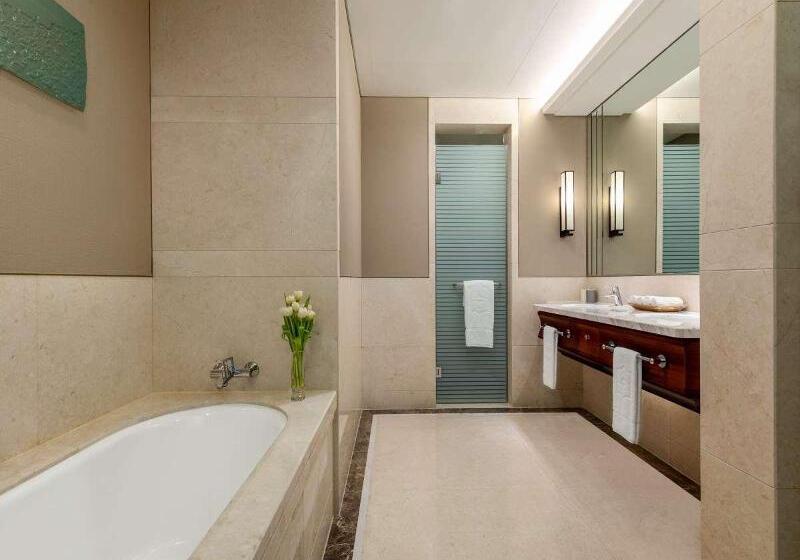 스탠다드 룸 킹사이즈 침대, Doubletree By Hilton Hotel Portland