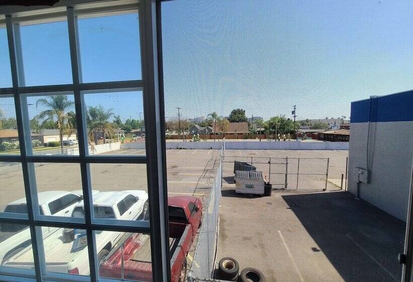 Номер Стандарт, Best Western Orange Plaza