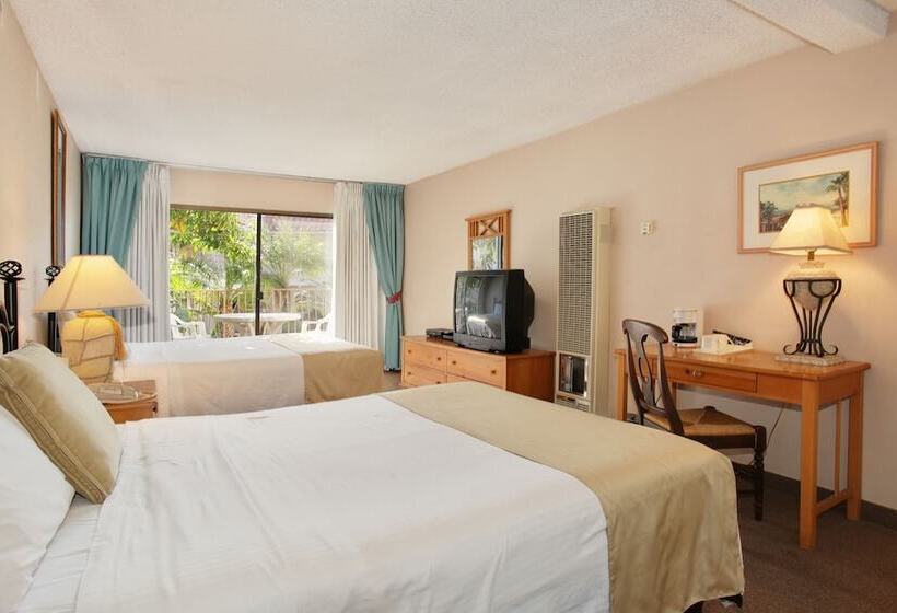 Студия Deluxe, Oceanside Marina Suites  A Waterfront